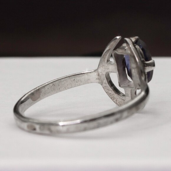 Blue Iolite Gemstone Vintage Custom Made Silver Ring, Size 7, Stamped 925 - Picture 8 of 9